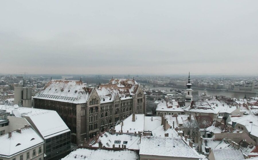 2 Hours Buda Castle Walking Tour - Walk with a Historian - The Streets Are Part of the Tour, Not Just Space Between Sights