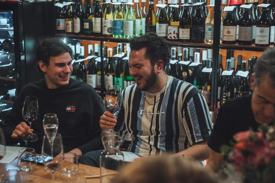 8-Tier Hungarian Wine Tasting in a Cozy Downtown Wine Bar - Key Things That Make This Tasting Worth Your Time