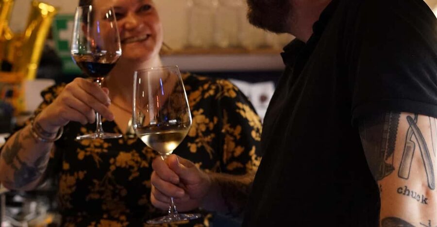 8-Tier Hungarian Wine Tasting in a Cozy Downtown Wine Bar - Who Should Book This Tasting, and Who Might Skip It