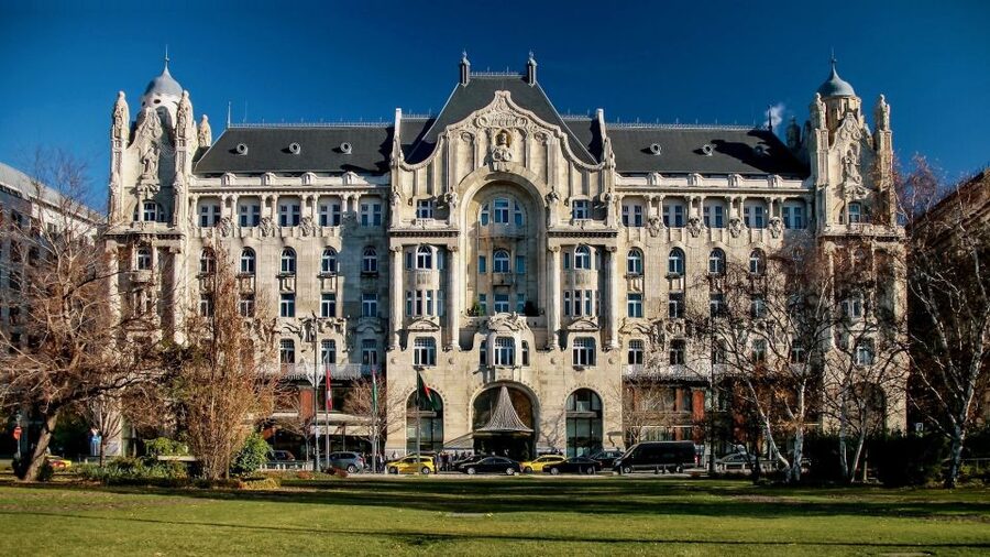 Art Nouveau Tour in Budapest: 3-Hour Private Tour - Hungarian folk motifs and the case for Budapest identity