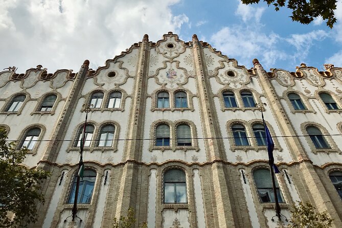 Art Nouveau Treasures of Budapest – Exclusive Private Tour - The Postal Savings Bank on Hold utca, Ödön Lechner’s tile-and-folk mix