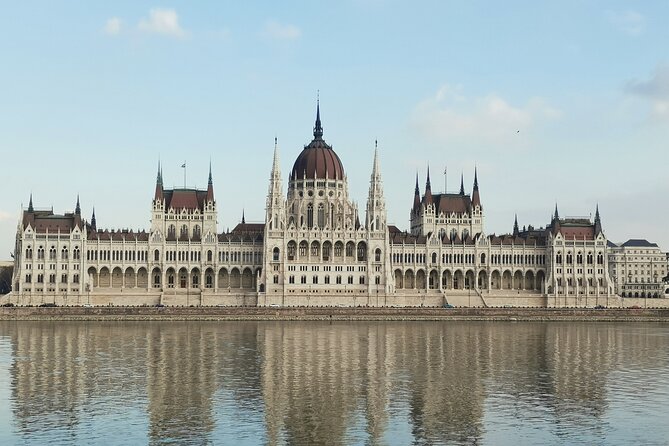Best Historical Sights of Budapest Tour - Hero’s Square: A Short, Useful Lesson Before You Look Up