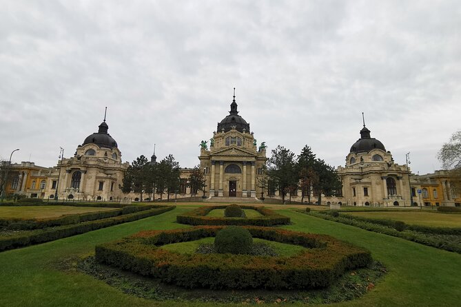 Best Historical Sights of Budapest Tour - Chain Bridge to the Royal Castle District: The View That Sums Up Buda and Pest