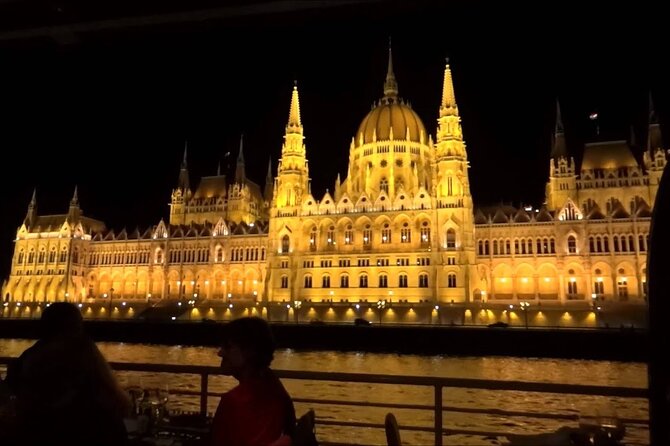 Bright Lights of Budapest Night Tour with Boat Cruise and Wine - Why This Budapest Night Plan Works Better Than a Big Bus