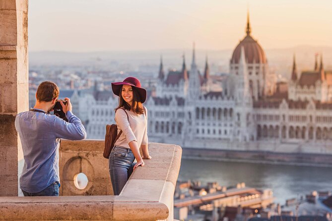 Buda Castle Walking Tour with Audioguide on Your Smartphone - How the smartphone audioguide actually guides you in Buda Castle