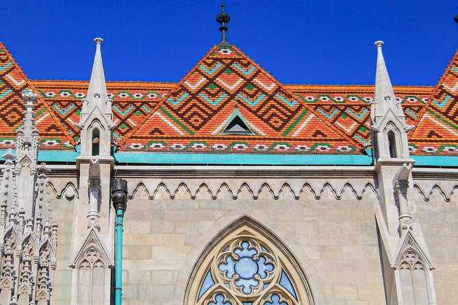 Buda Castle Walking Tour with Audioguide on Your Smartphone - A planned break at Budapest’s oldest cafe