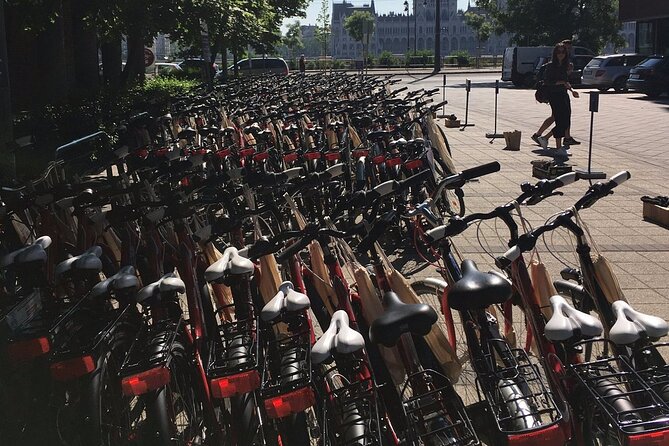 Budapes Grand Sightseeing Bike Tour - Liberty Square and St. Stephen’s Basilica: 20th Century Reality and Sacred Budapest