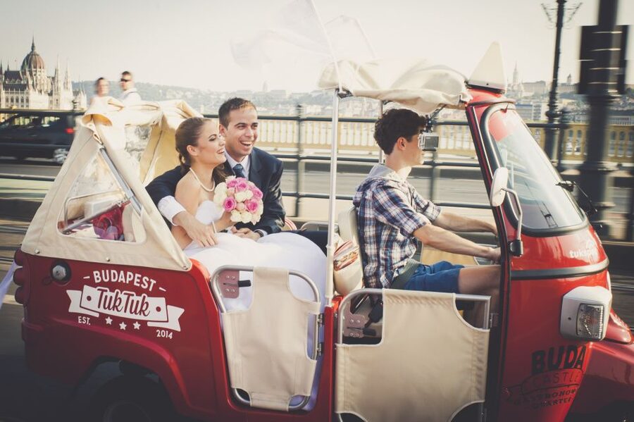 Budapest: 2-Hour Private TukTuk Tour - Comfort Notes: Weather, Shaking, and What You Should Bring