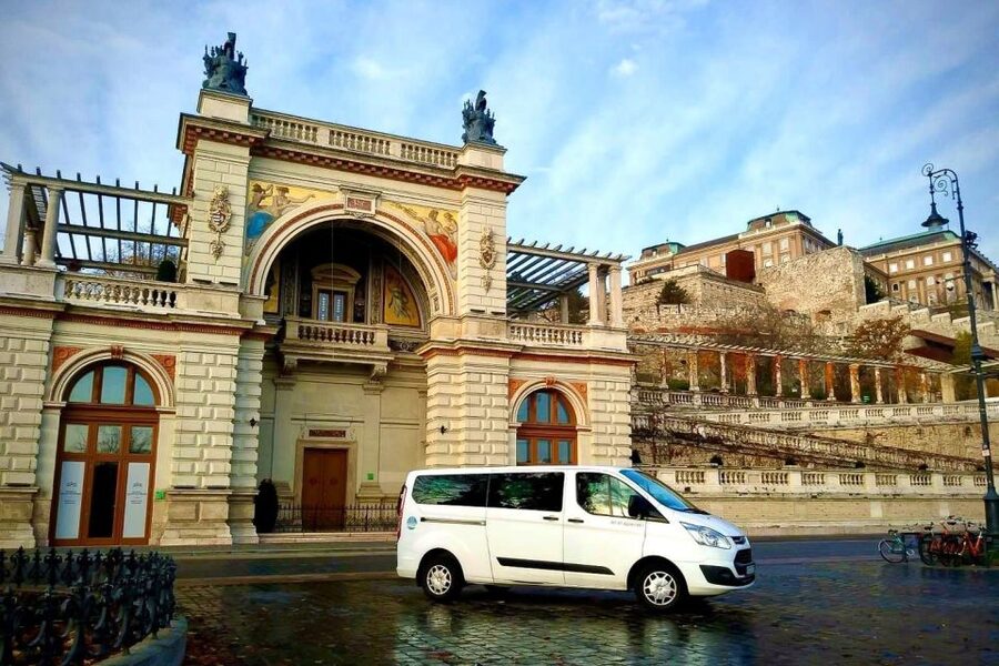 Budapest: 3-Hour Grand City Tour and Castle Walk - Castle Hill walk: the part that turns photos into understanding
