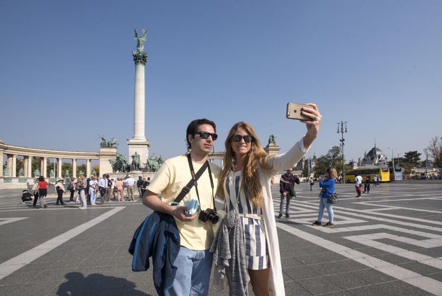 Budapest 3-Hour Private Walking Tour with Route Options - Timing, Walking Comfort, and What to Expect on the Ground