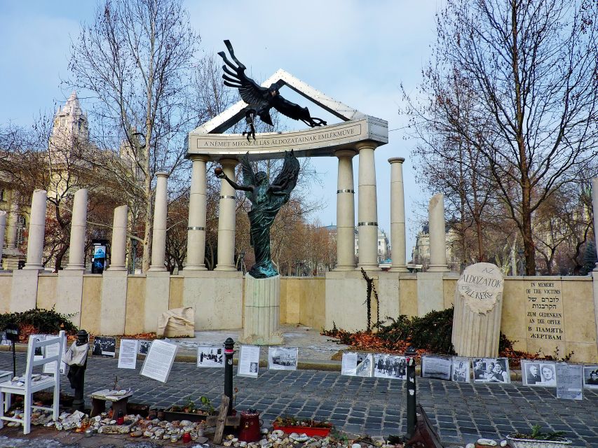 Budapest: 3-Hour Walking Tour About Communism (Small Group) - Walking Through Pest’s Remnants of Control, War, and Revolution