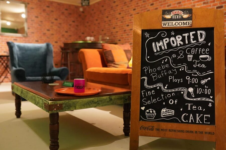 Budapest: 90s Sitcom Escape Room Adventure with Drinks - Where You Start: Budapest Attraction Office, Then Right Into the Story