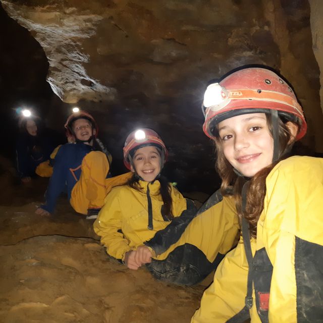 Budapest: Adventure Caving Tour with Guide - Guides Who Make Tight Tunnels Manageable (and Funny)