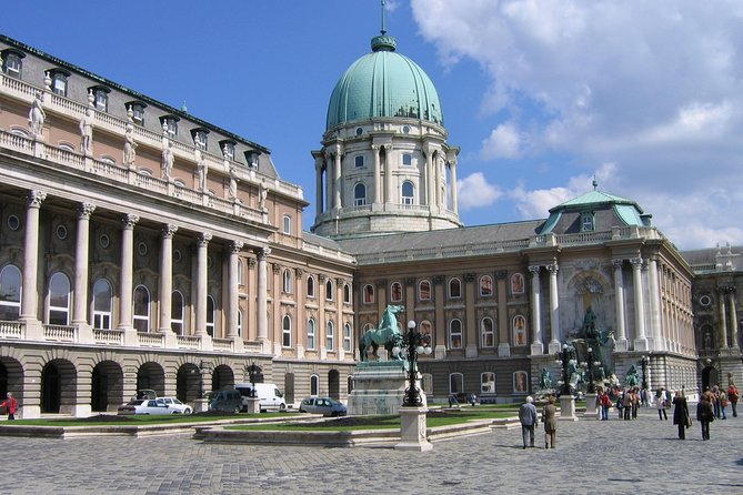 Budapest Airport Private Departure Transfer : City to Airport - Door-to-Door Pickup in Budapest, with Your Name on a Sign