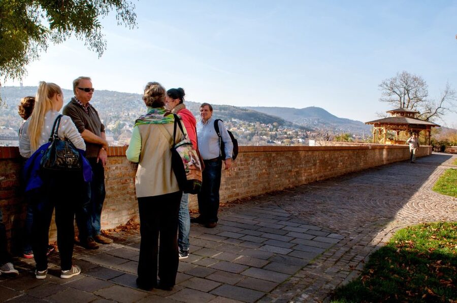 Budapest: All in One Walking Tour with Strudel House Stop - Heroes’ Square and Városliget: the big picture, explained on the ground