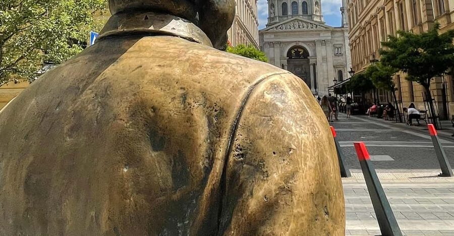 Budapest: Assist the Authorities Outdoor Escape Room Game - How the Fat Police Man start sets you up for an easy first win