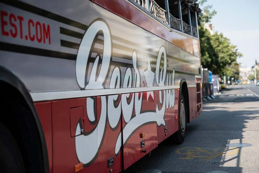 Budapest: BeerBus Sightseeing Tour with unlimited beer - Why This 1-Hour Budapest Beer Bus Works
