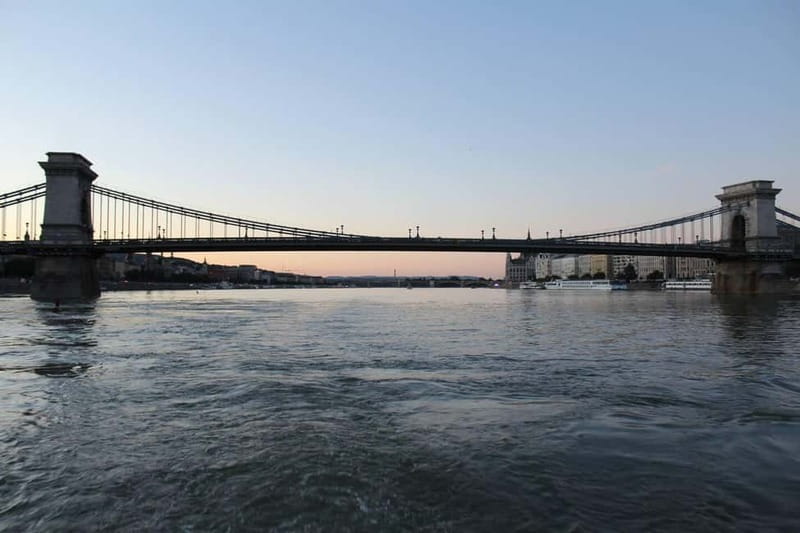 Budapest Boat Cruise with Personal Live Tour Guiding(+Drink) - Where you’ll see the best sights (and how to not miss them)