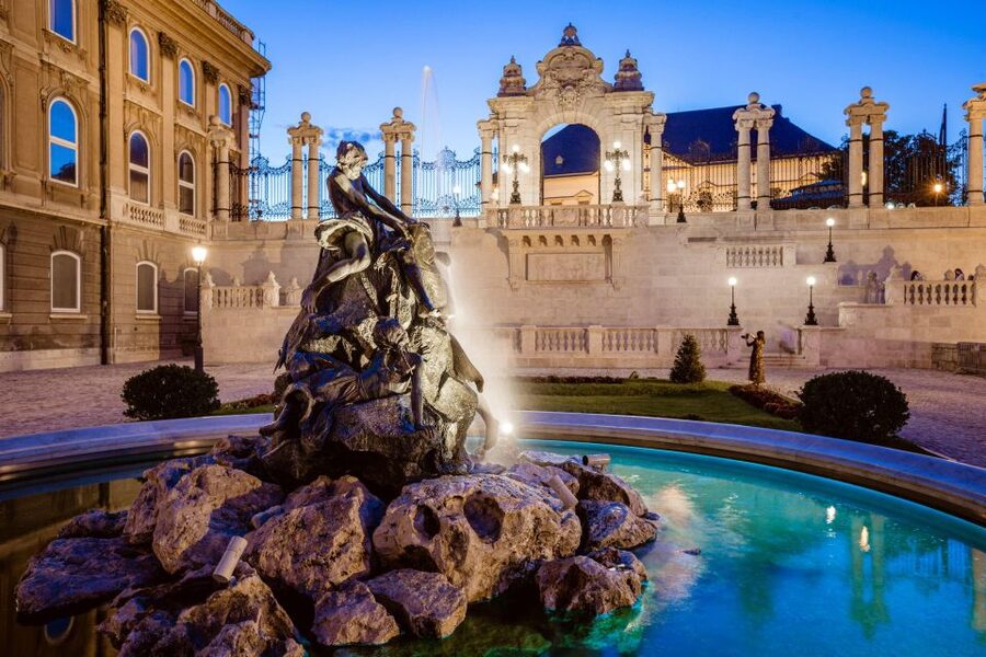 Budapest: Buda Castle Walk with Saint Stephen's Hall - Hunyadi Court: where power feels physical