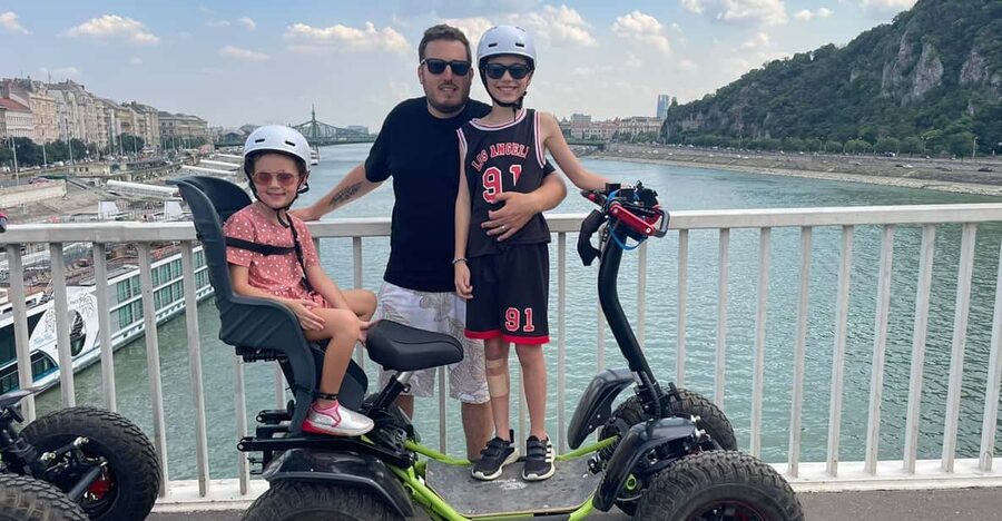 Budapest: Buda Highlights Guided Tour on Electric EZRaider - The first minutes matter: training, helmets, and hands-only control