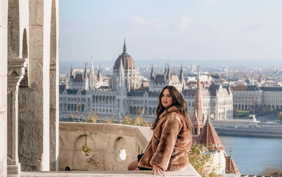 Budapest: Castle Hill Photoshoot with Private Photographer - Private group pacing: why “up to 10” can still feel personal