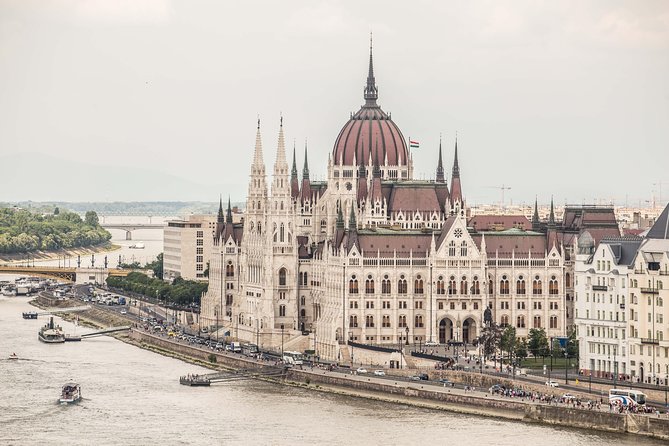 Budapest Castle Walk - Fisherman’s Bastion: viewpoints, medieval roots, and Jewish history