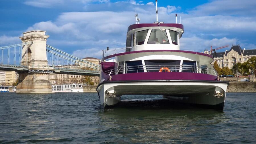 Budapest: Catamaran Pizza Cruise - Entering Under Elizabeth Bridge, and Finding the Dock Fast