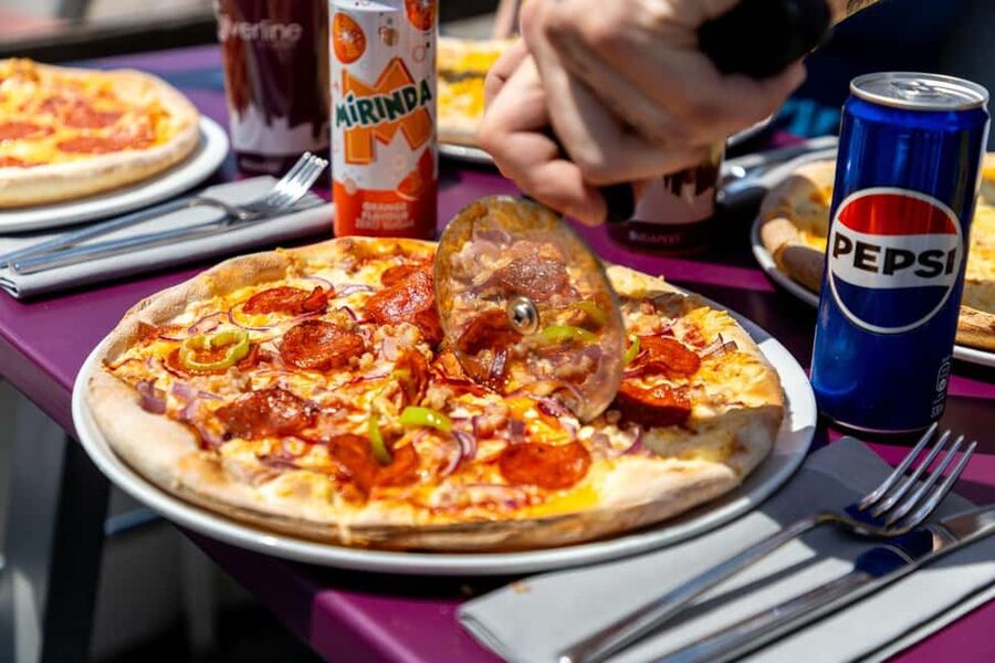 Budapest: Catamaran Pizza Cruise - Should You Book Budapest Catamaran Pizza Cruise?