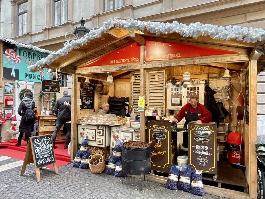 Budapest: Christmas Market Guided Walking Tour with Tastings - Shopping for handmade gifts without losing your time
