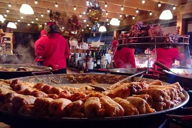 Budapest Christmas Market Tour with Basilica visit & Chimney cake - Shopping smart: gifts, souvenirs, and what your guide helps with