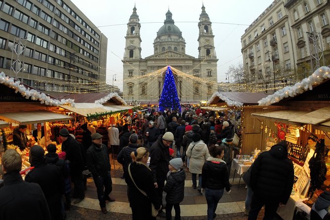 Budapest Christmas Walking Tour & Entry to St Stephen's Basilica - Starting at the Hungarian State Opera House Foyer