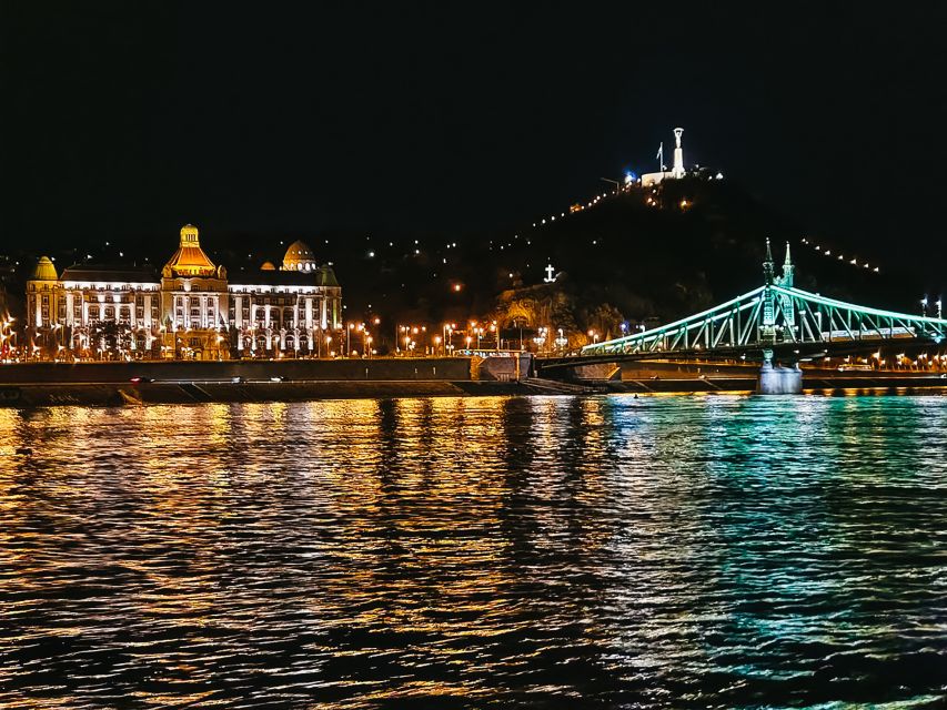 Budapest: City Highlights Sightseeing Cruise - Since it is not guided, here is how to enjoy it anyway