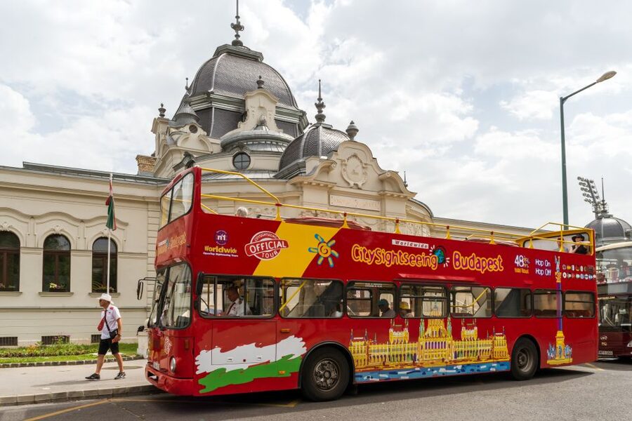 Budapest: City Sightseeing Hop-On Hop-Off Bus Tour & Extras - Red Route Basics: Stops, Timing, and How to Use the Map Without Losing Time