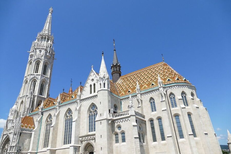 Budapest: Classical Music Concerts in Matthias Church - Getting to Matthias Church from central Budapest, without stress