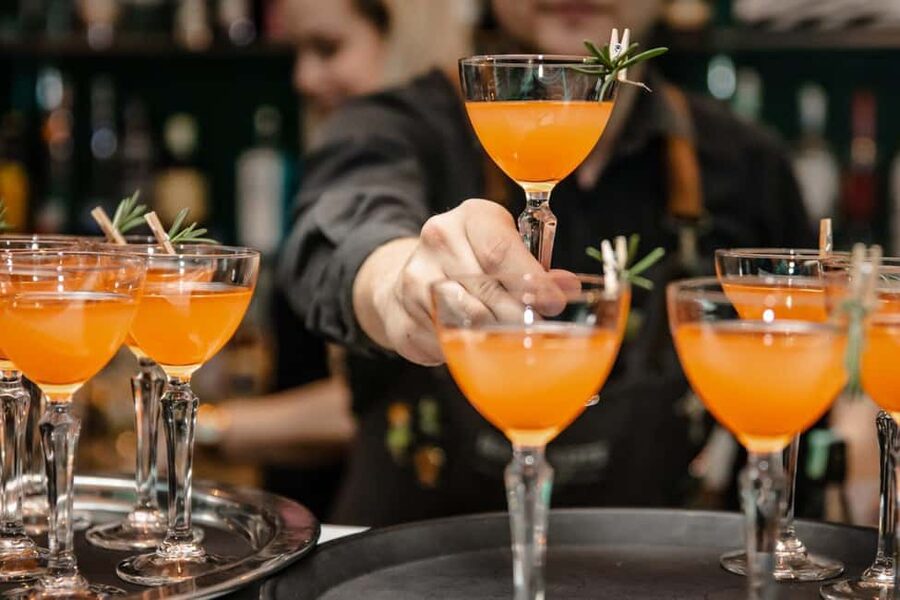 Budapest: Dinner and Live Hungarian Music - Inside Café Liszt: a luxury dinner that still feels human
