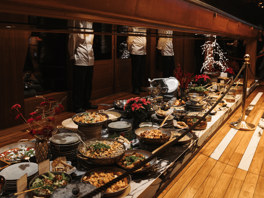 Budapest: Dinner Cruise with Live Music & Unlimited Drinks - Value check: $116 for 2.5 hours of food and unlimited drinks