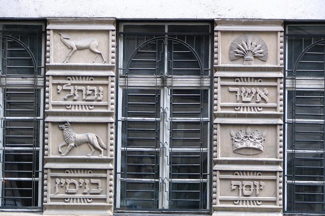 Budapest Dohany, Heroes', Rumbach synagogues & Jewish Ghetto Tour - Kiraly Street, Gozsdu Udvar, and the Carl Lutz and Spinoza stops