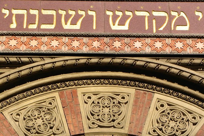 Budapest Dohany Synagogue & Hungarian Jewish Museum & free extras - Group size, guides, and the difference between hearing and understanding