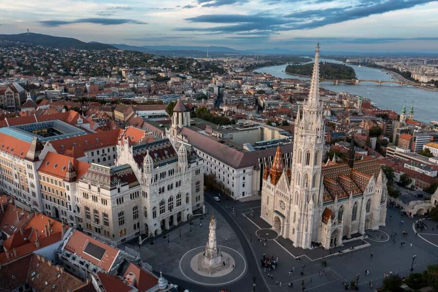 Budapest: Downtown gems of Pest - Liberty Square (Szabadság Square): monuments, memory, and civic space