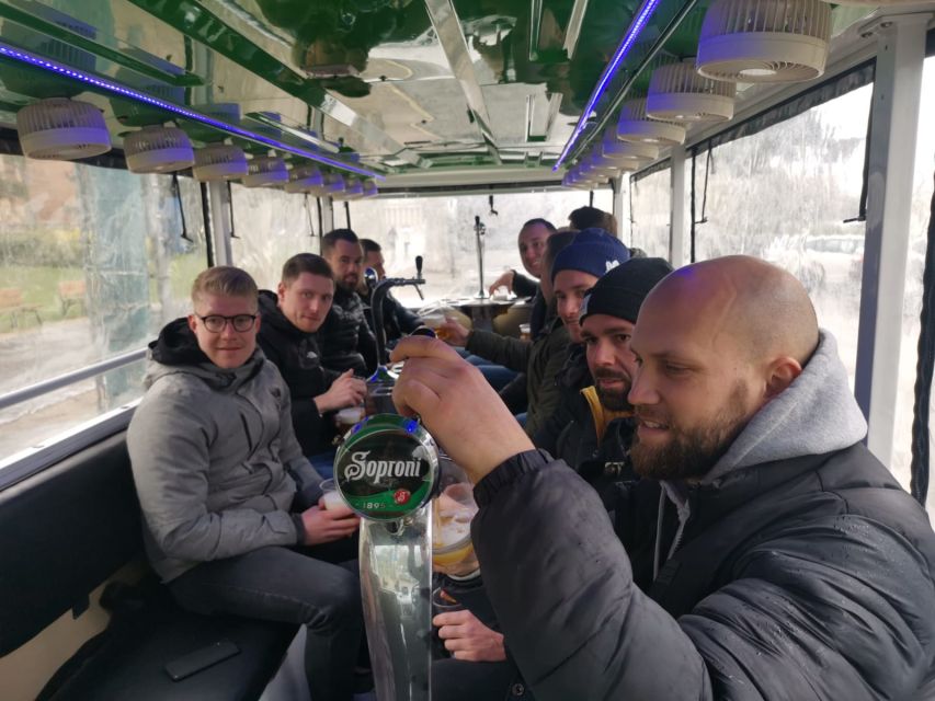Budapest: eBeerBus Sightseeing Tour - Deák Ferenc tér and Budapest Eye, the timing that keeps you comfortable