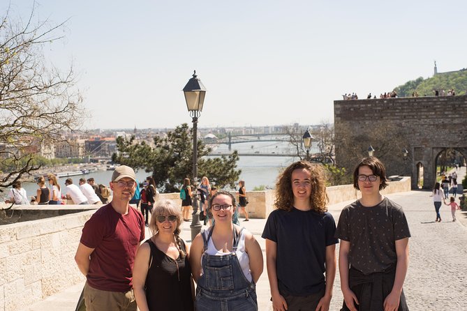 Budapest Essential Walk&Food tasting - Heroes’ Square, City Park, and Vajdahunyad Castle architecture