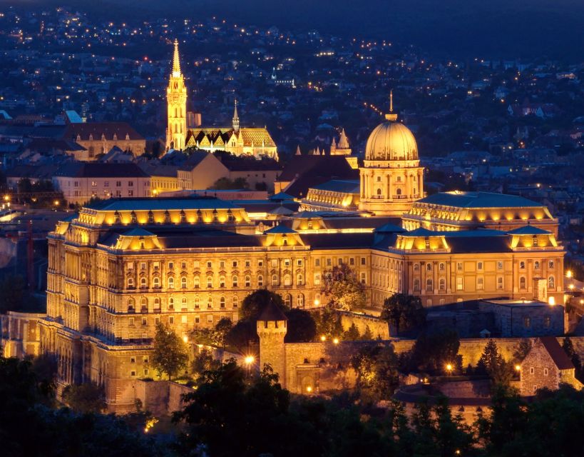 Budapest: Evening Castle Hill Tour with Fishermen's Bastion - Ottoman-Era Stories: Why the Guide Matters