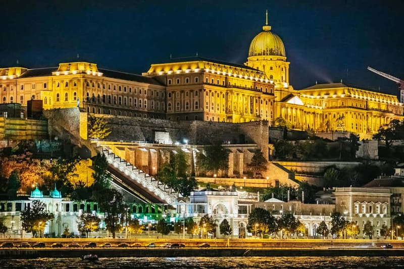 Budapest: Evening Cruise with 4-Course Dinner - Silverline Cruises: Where You’ll See the Best Views