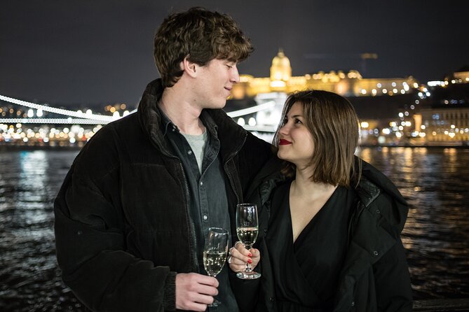 Budapest Evening Cruise with Entertainment and Drink Options - Price and Value: Why € feels like a bargain here