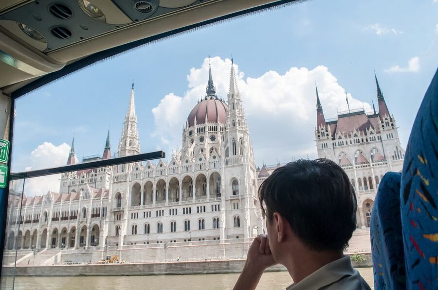 Budapest: Floating Bus Tour by Land and Water - Should you book this Floating Bus Tour of Budapest?