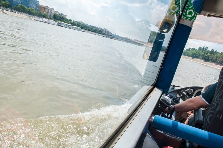 Budapest: Floating Bus Tour by Land and Water - Who should book this Budapest Floating Bus Tour, and who might skip it