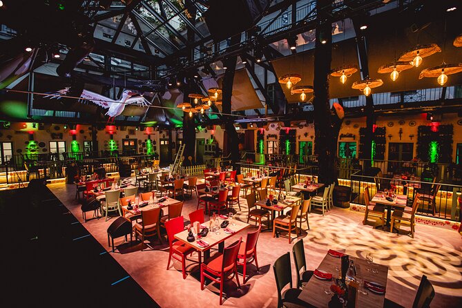 Budapest: Folklore Revue Show with Unlimited Dinner & Drinks - The venue experience at Paprika Revue House