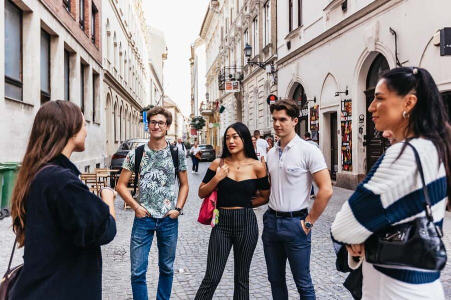 Budapest Food Walking Tour: Eat, Sip & Explore Like a Local - Vegetarian needs: what’s supported and what you should know