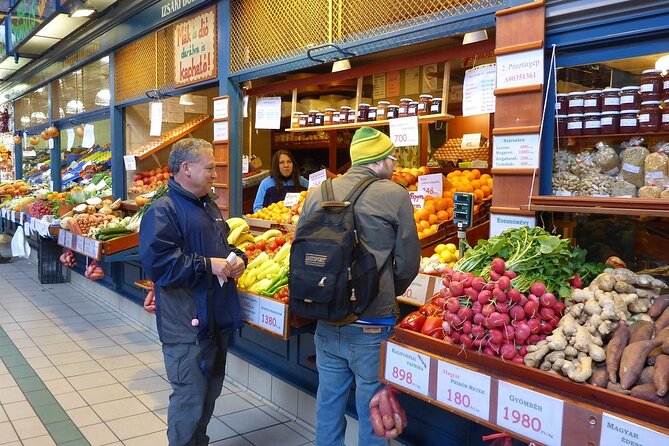 Budapest Great Market Hall Chef‑Led Private Tasting Tour - Optional Palinka: A Small Pour That Fits the Moment