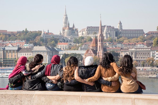 Budapest Guided City Tour and Danube Cruise Audio Guide - Buda Castle District: A Short Walk With Big View Potential